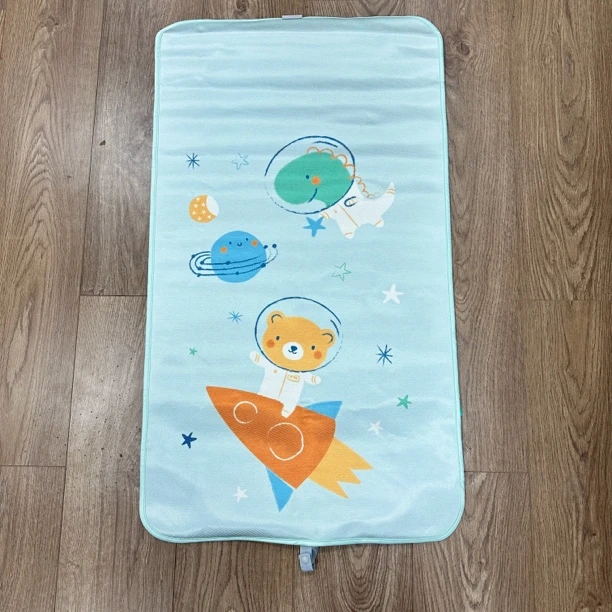 48413 儿童床冰丝凉席，（小号）56×100cm，后面带绑带
