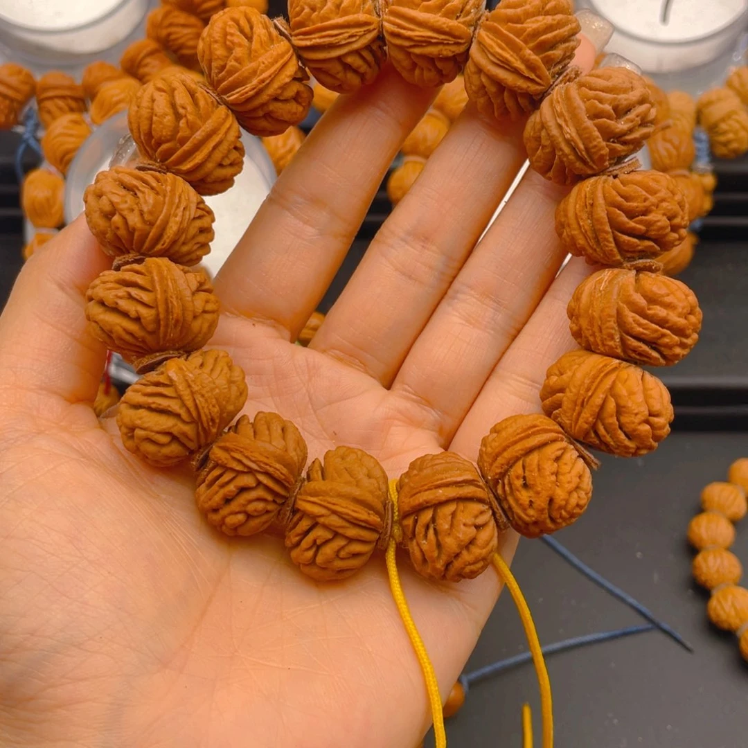 桃核手串飞**戈见健健康康平平安安29