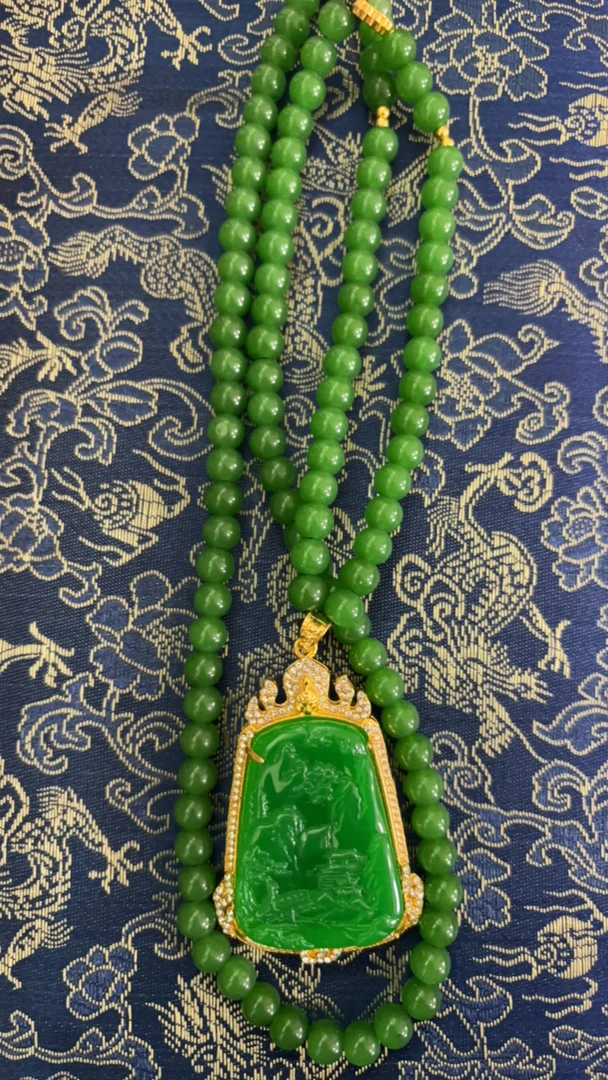 精品高端和田玉脖挂