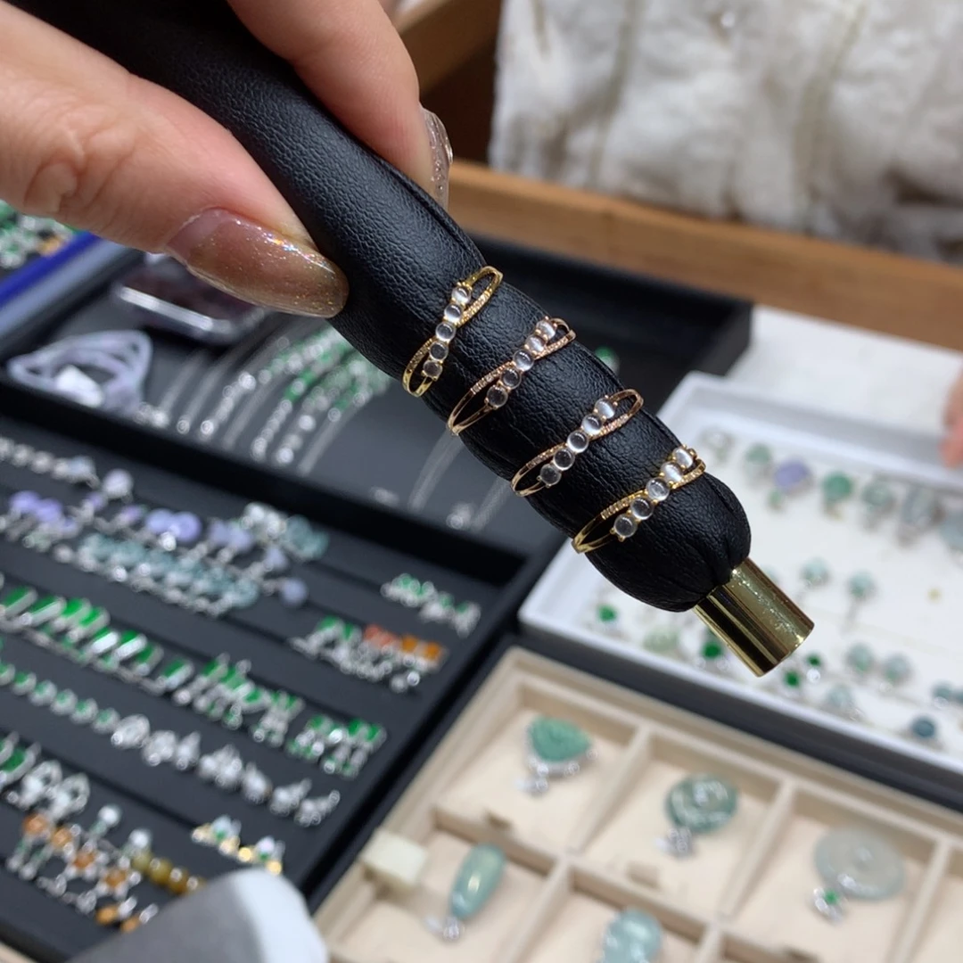 翡翠戒指未镶嵌多样性发1