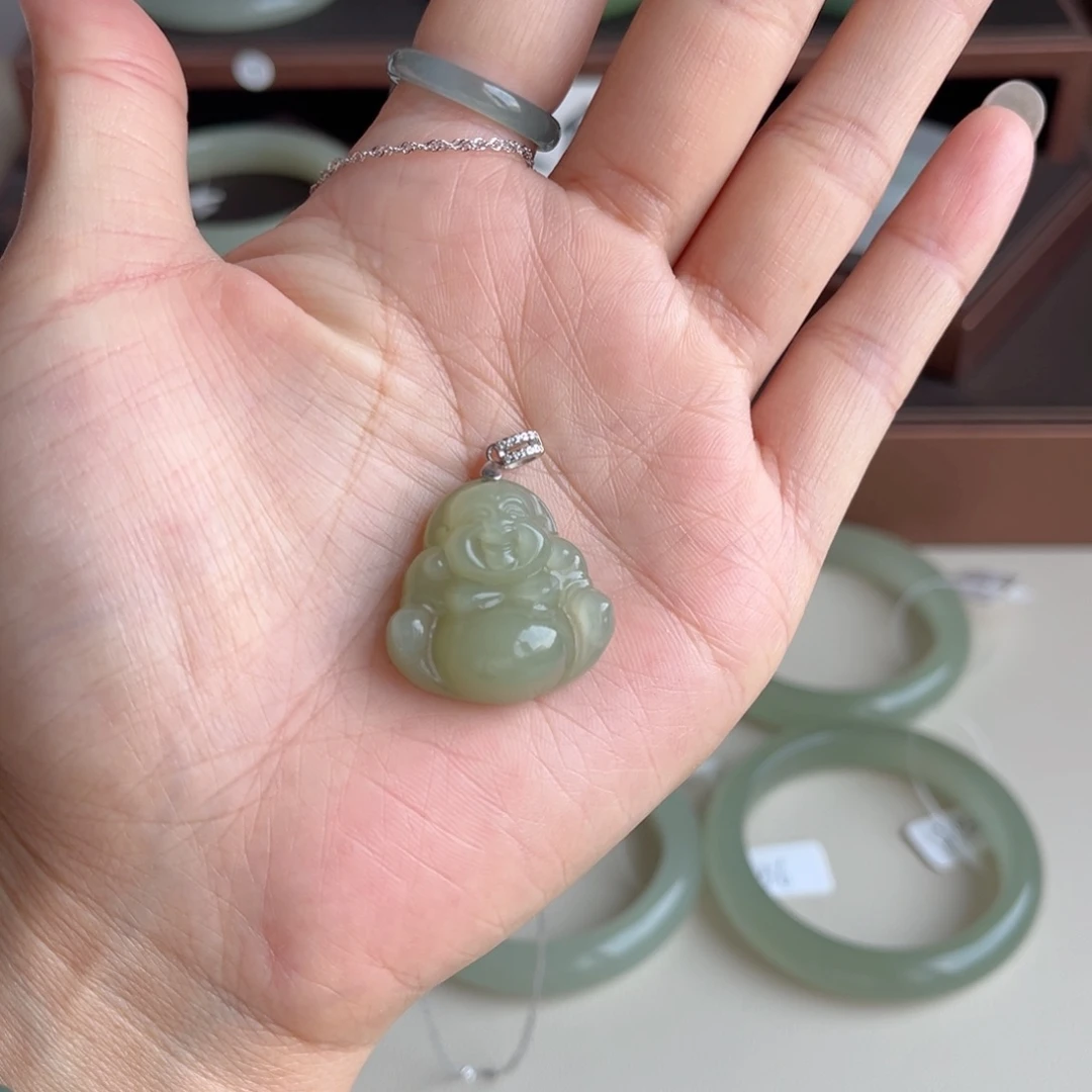 和田玉银S925镶嵌颈饰可****嘛