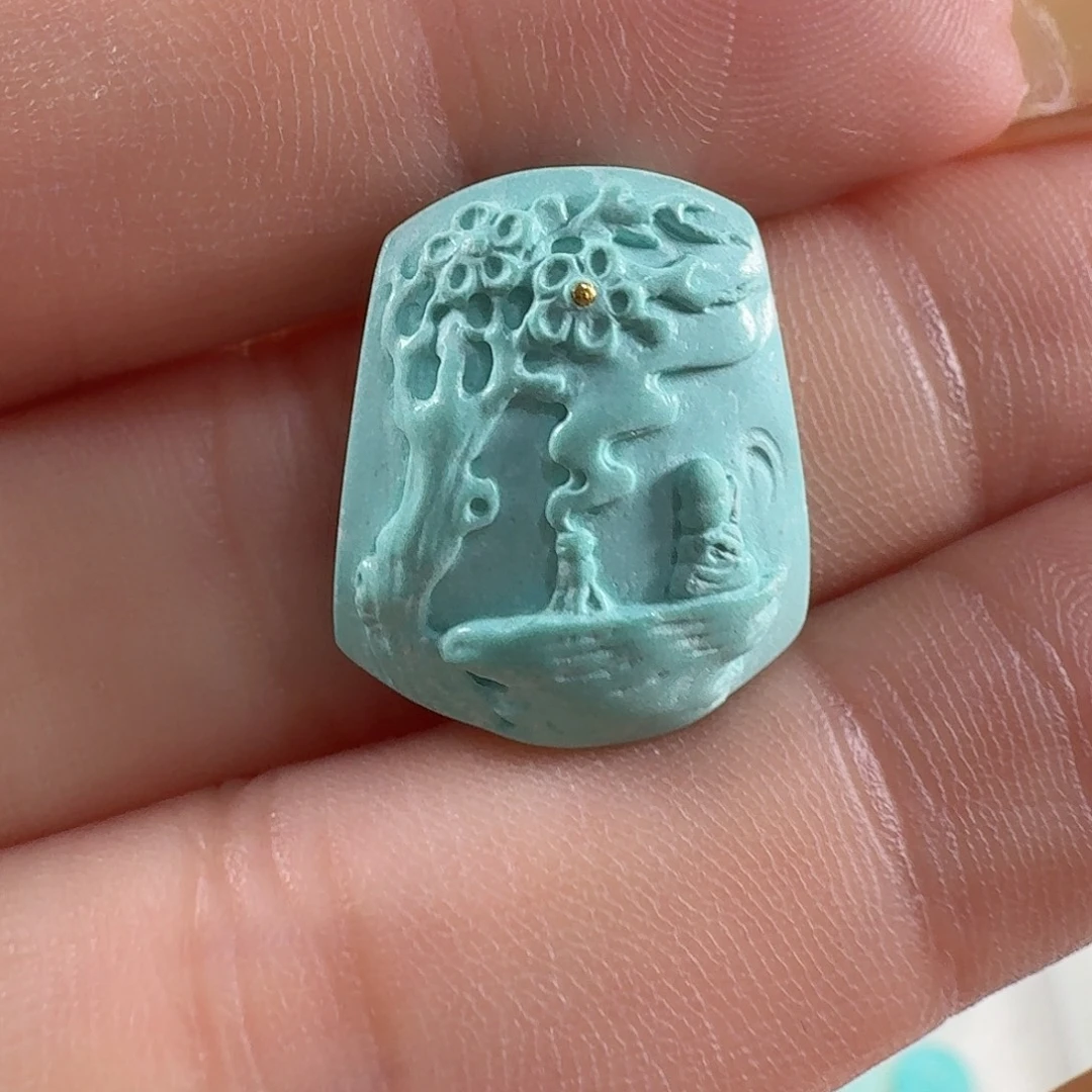 绿松石未镶嵌颈饰