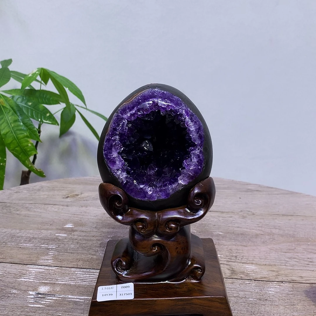 织绣终**丽乌拉圭产地龙蛋底座一套