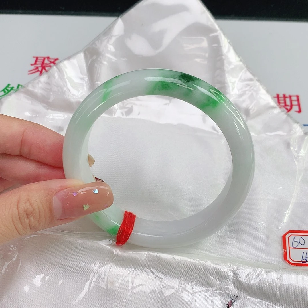 未镶嵌手镯翡翠099
