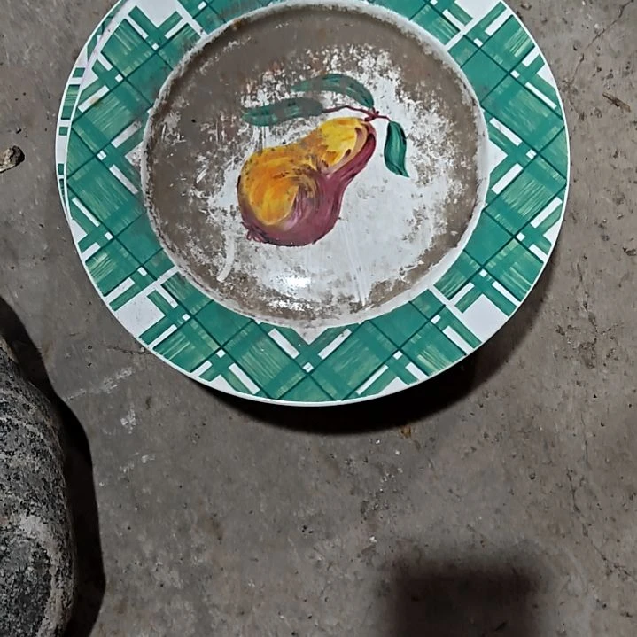 摆件陶瓷盘子碗啥都有