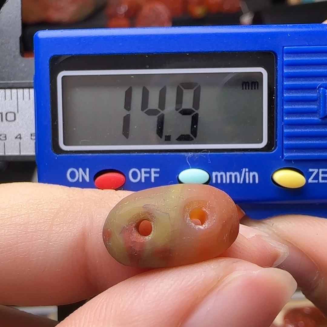 南红玛瑙未镶嵌颈饰