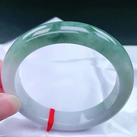 翡翠手镯未镶嵌6号