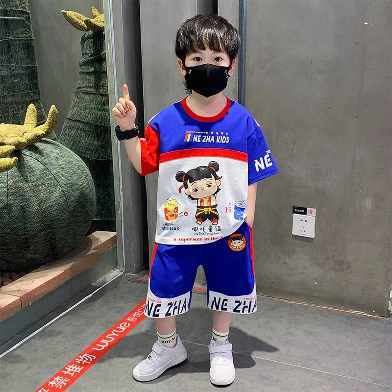 哪吒男童套装夏季2025新款男孩网红潮酷运动服儿童短袖T恤两件套