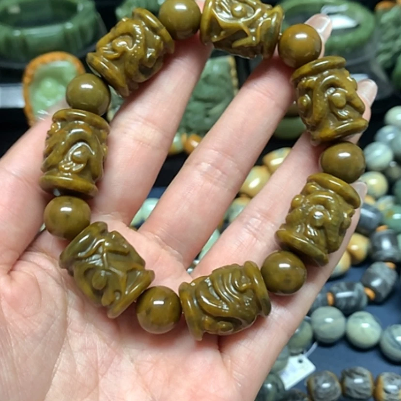 【闪购商品】透闪石质玉珠宝奇石未镶嵌几**经