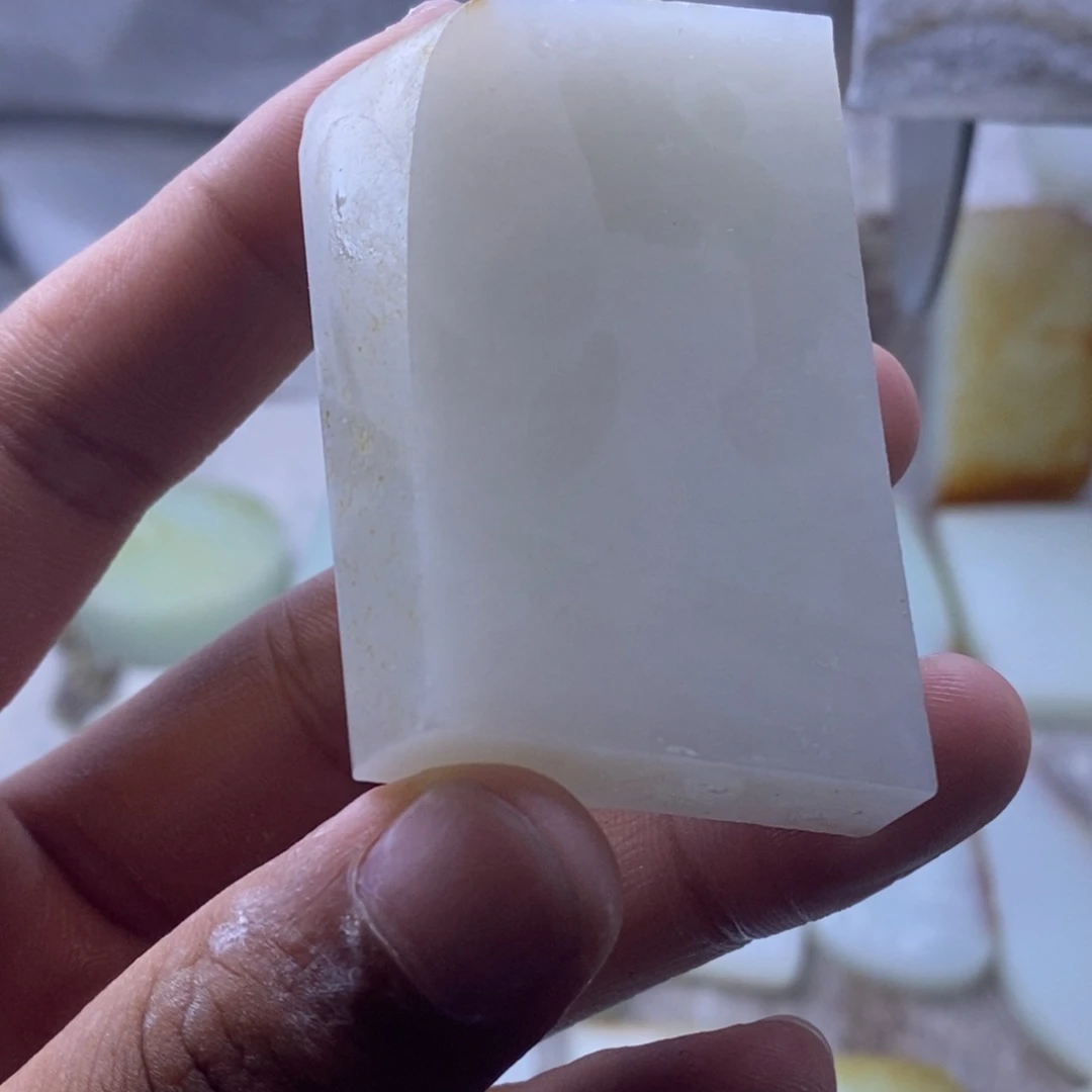 吊坠未镶嵌定制和田玉停***湾