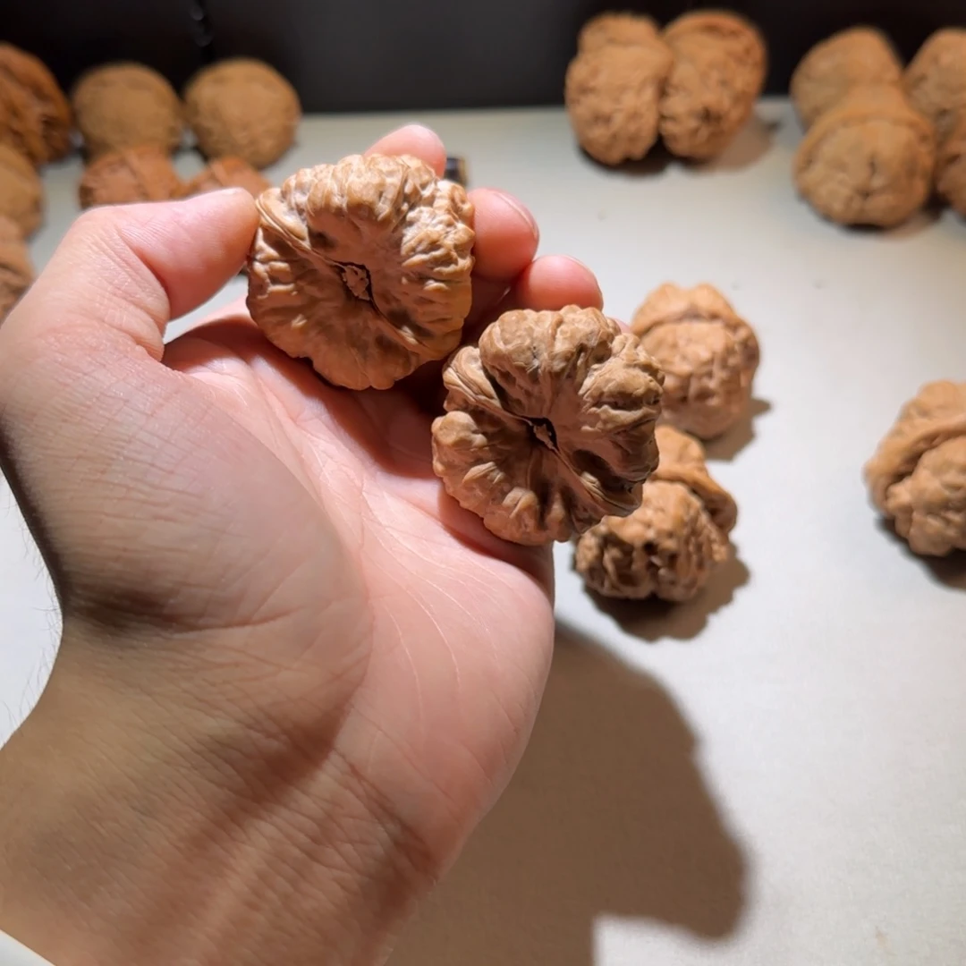 文玩核桃把件帅***着107号44mm全品蛤蟆头