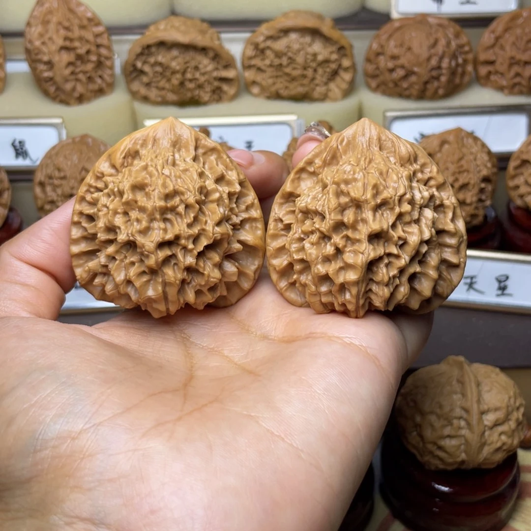 文玩核桃把件官帽47左右