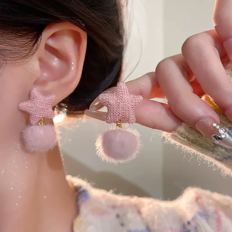铜合金耳饰 1191 「毛绒星星」秋冬毛绒星星复古高级小众设计耳钉