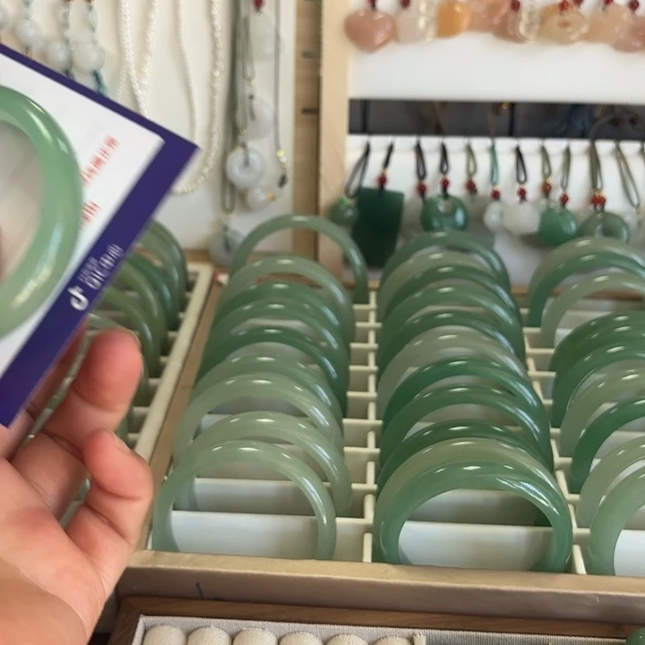 东陵石手镯未镶嵌@**莉