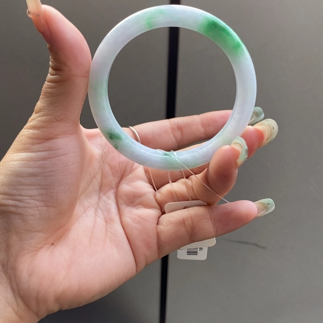 翡翠未镶嵌手镯54口