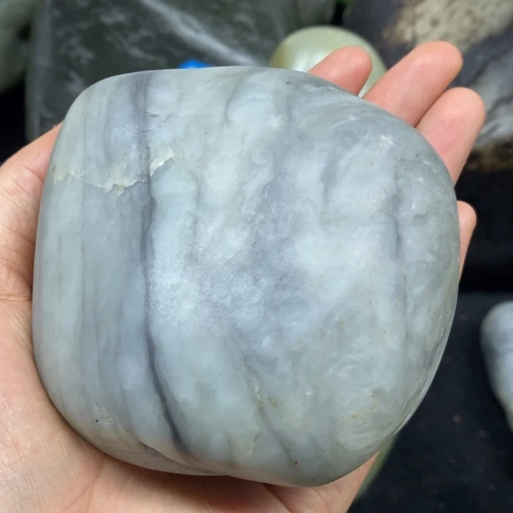 未镶嵌和田玉（糖玉）挂件