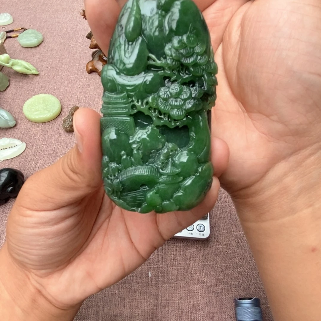 颈饰未镶嵌和田玉