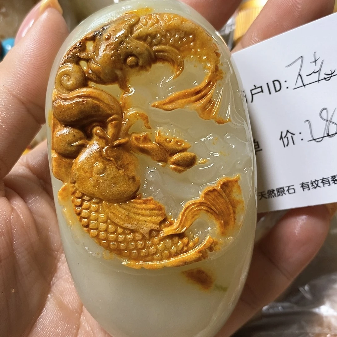 石材不**春古青石手把件