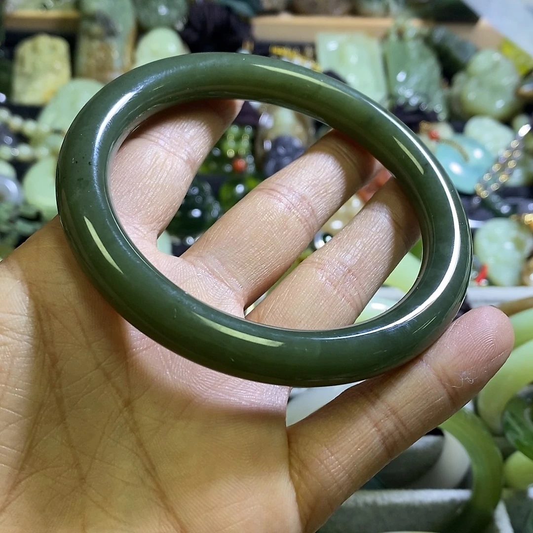 和田玉未镶嵌手镯自己备注口径