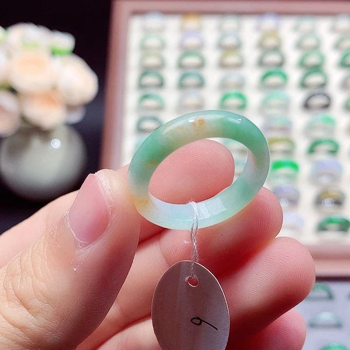 翡翠未镶嵌戒指23号