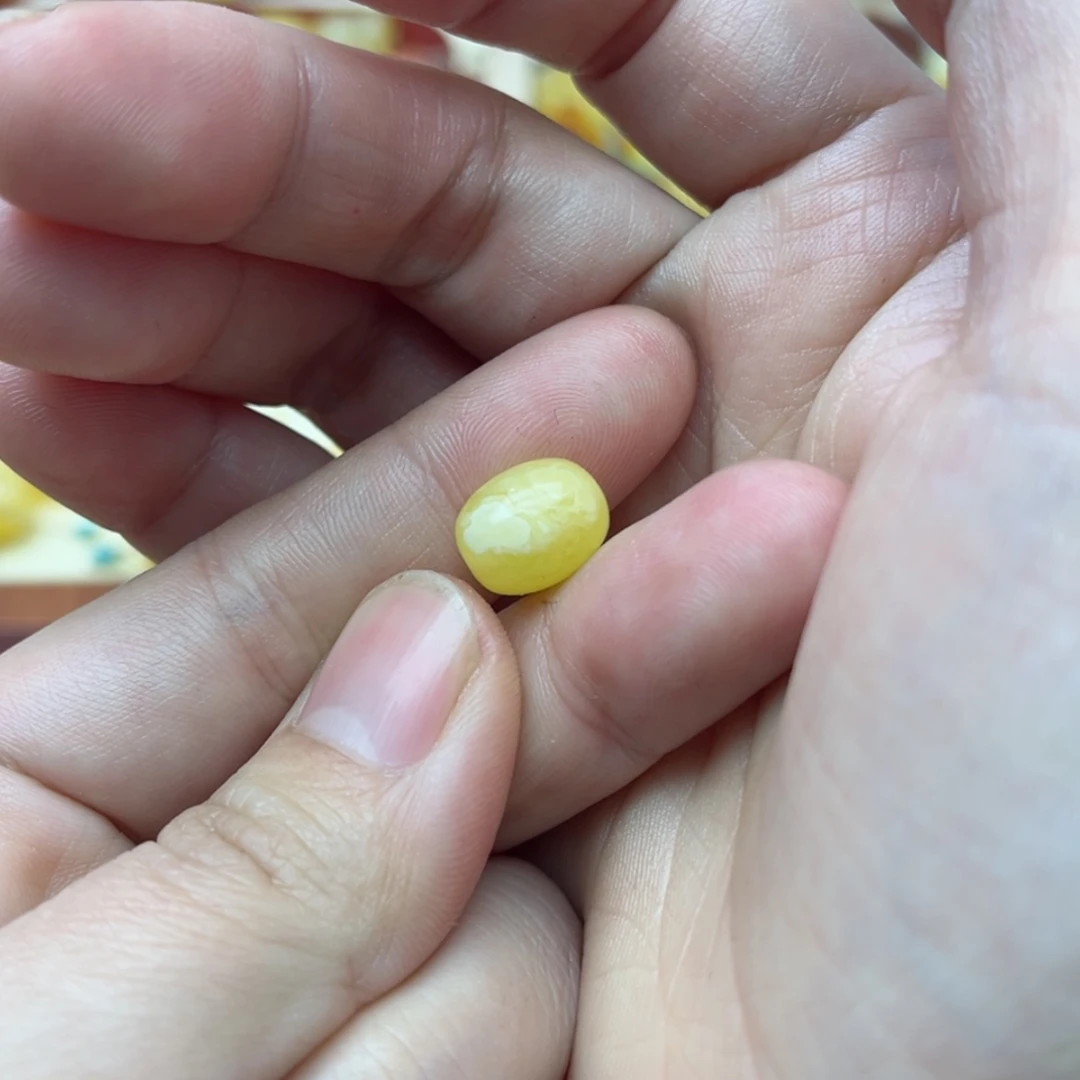 【闪购商品】蜜蜡裸石未镶嵌配饰
