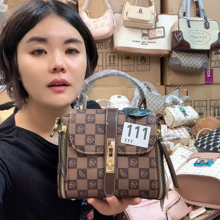 PVC包包包包包包包包包包