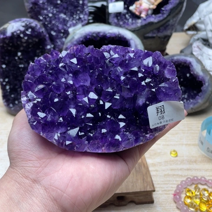 未镶嵌大型摆件（非配饰）水晶