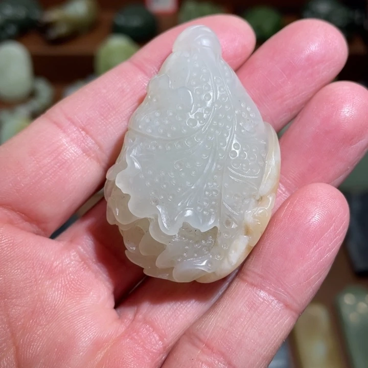 和田玉未镶嵌手串