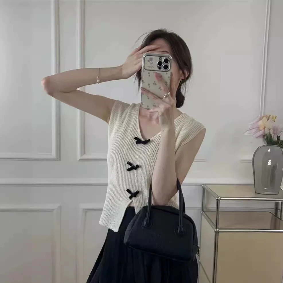 毛针织衫蝴蝶女装V领衬衫刺绣提花修身夏季针织蝴蝶结百搭上衣