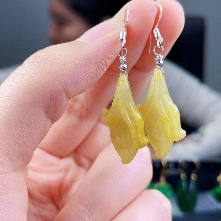 翡翠耳饰未镶嵌饰品