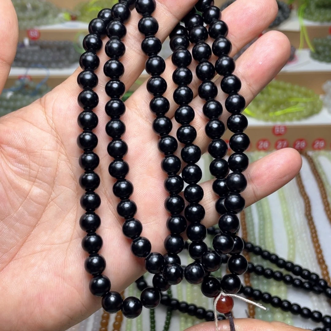 和田玉未镶嵌颈饰开****）8m m