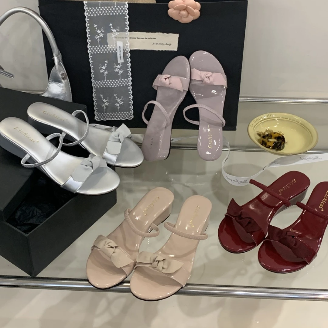 广州女鞋~坡跟法式蝴蝶结露趾凉拖鞋女鞋子外穿2025年夏季新款