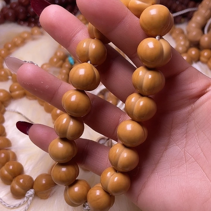 猴头核桃手串16尺寸镜面柯基屁桃手持全品无暇