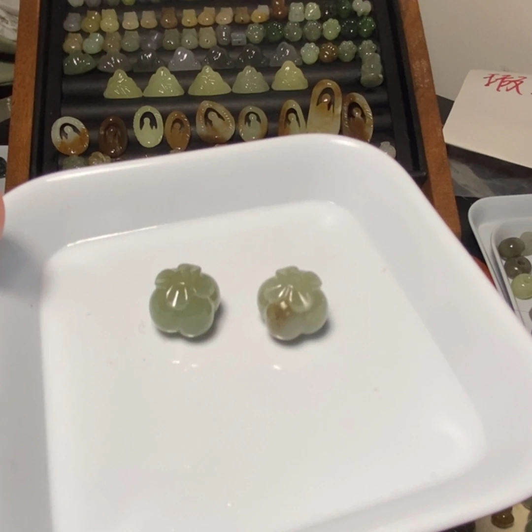 和田玉未镶嵌手链瑕疵品有棉