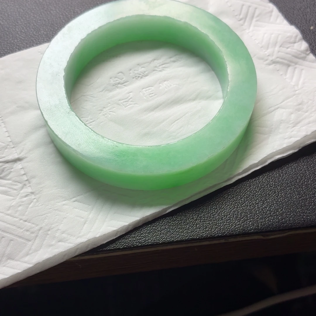 1***3定制翡翠未镶嵌翡翠手镯