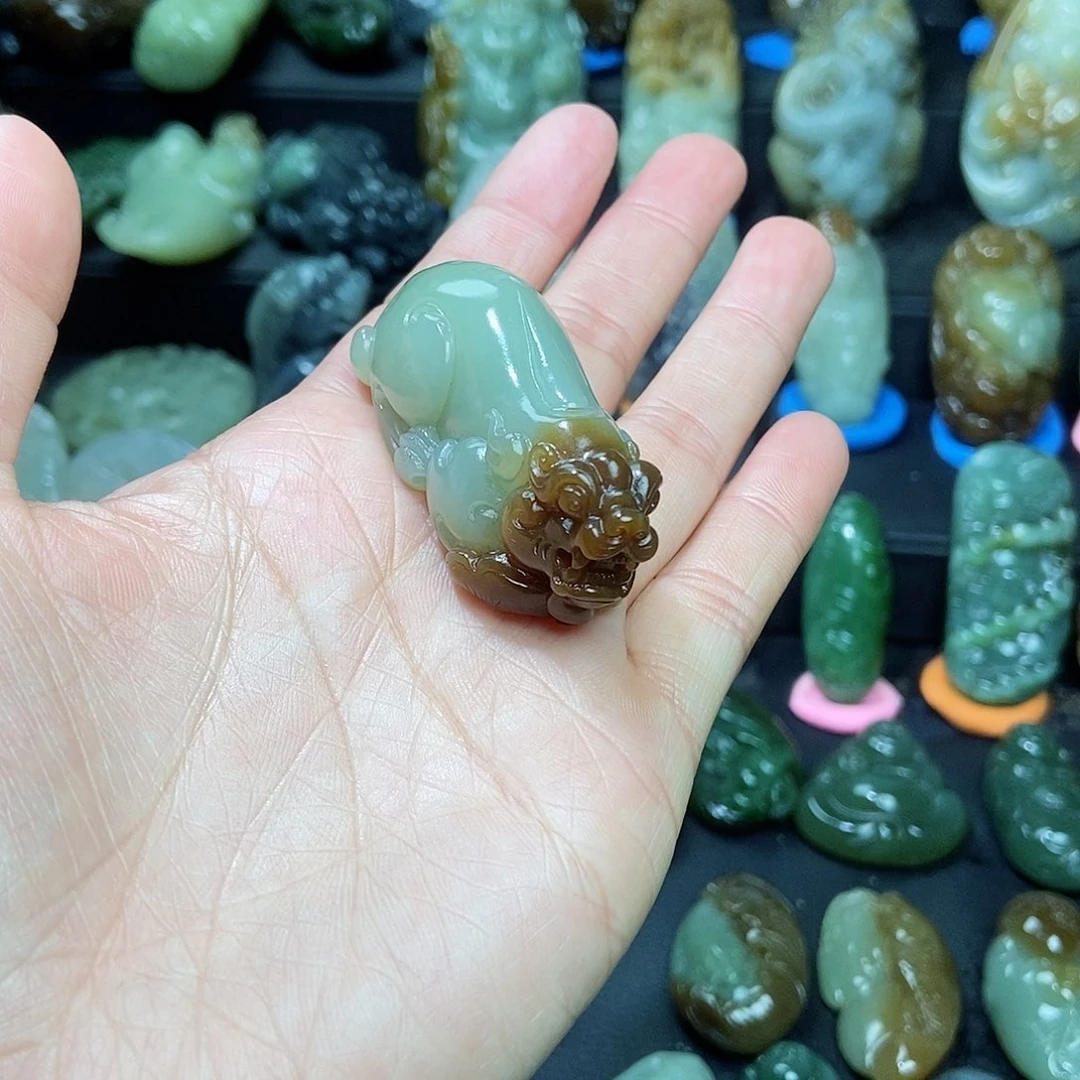 和田玉颈饰未镶嵌心**程