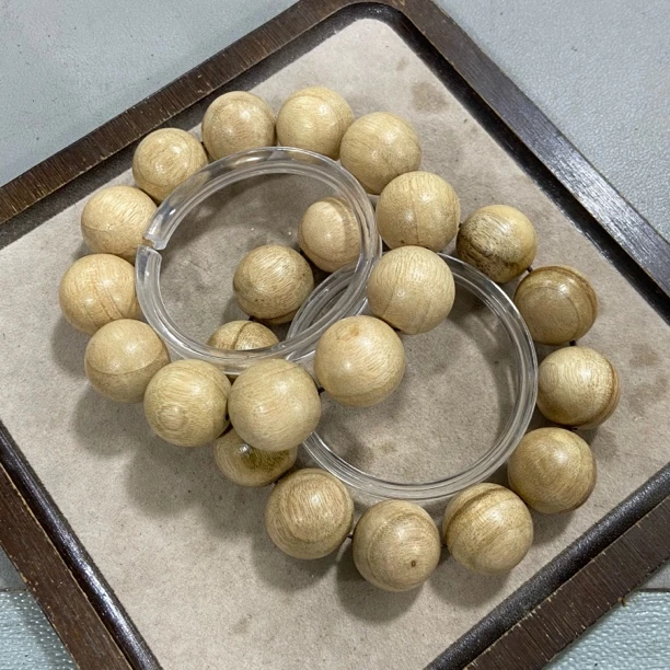 W741黑金香樟木2.0单圈圆珠手串（底色多样 发其一）