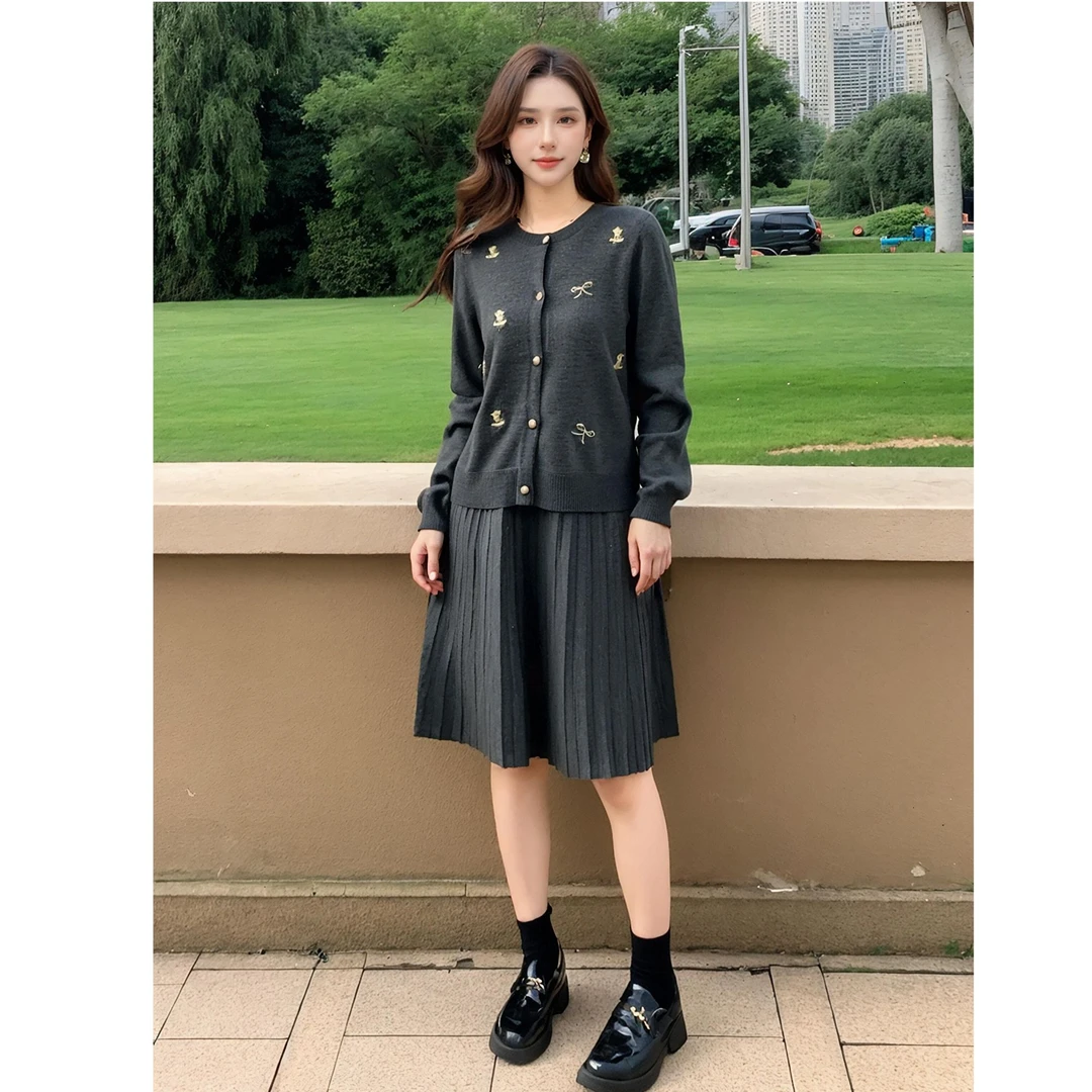 【奢姿】大码女装2025冬季胖妹妹时尚刺绣针织开衫搭坑条半身裙套装