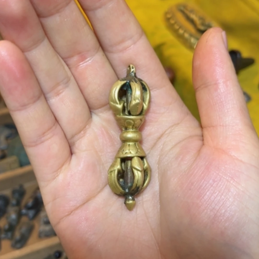 【闪购商品】吊坠（不含链）玻璃