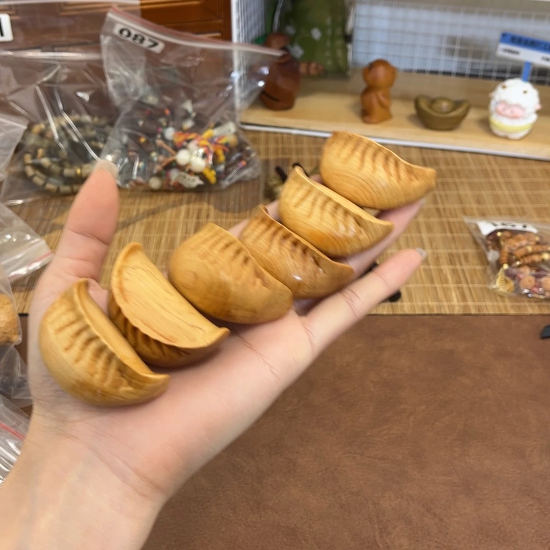 白玉菩提手串煎饺