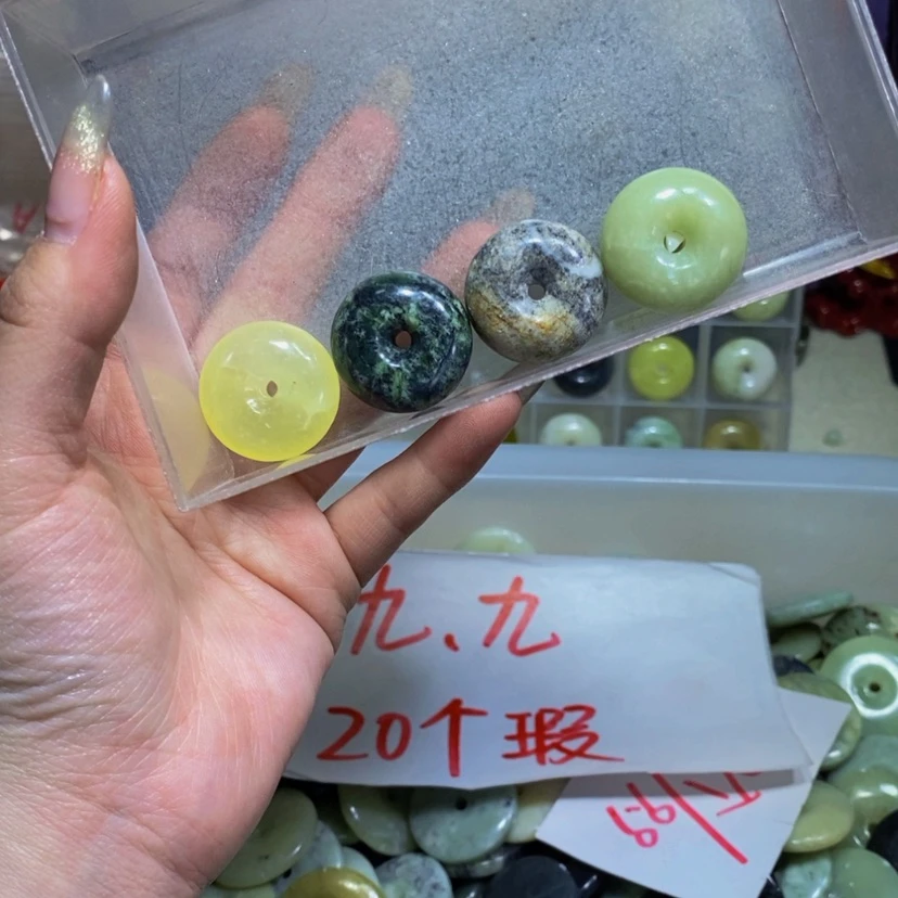 【闪购商品】蛇纹石玉其他未镶嵌40