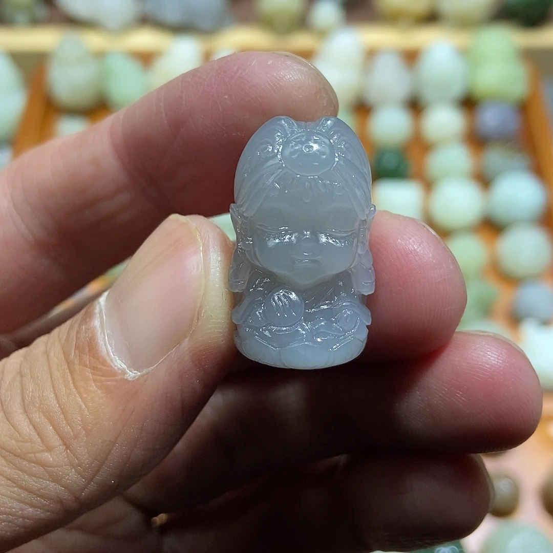 和田玉未镶嵌颈饰定制