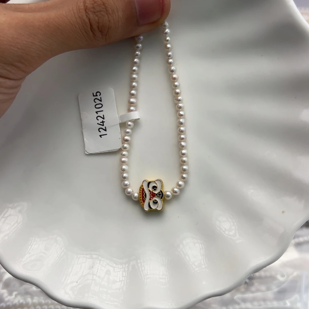 颈饰淡水珍珠未镶嵌