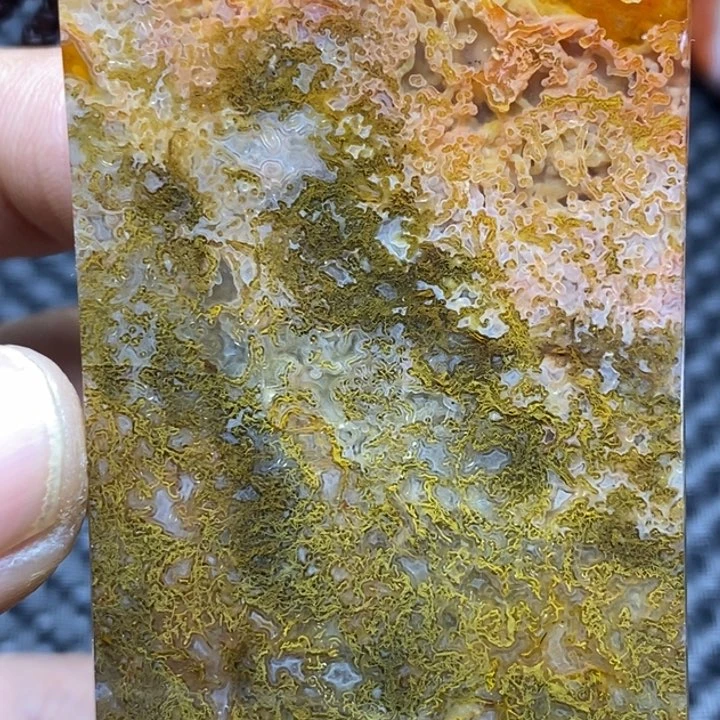 玛瑙/玉髓颈饰未镶嵌人****