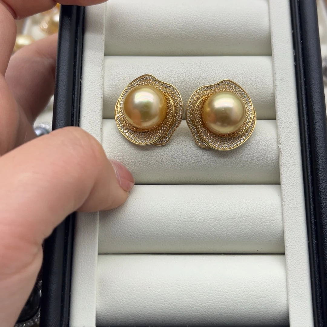 银S925镶嵌海水珍珠耳饰