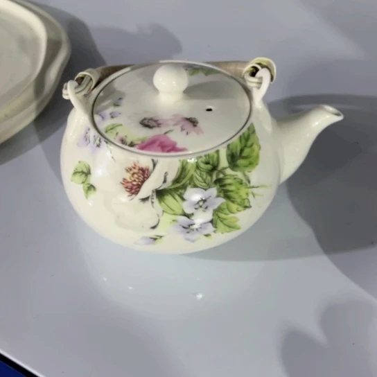 景德镇瓷器研究中心6777888