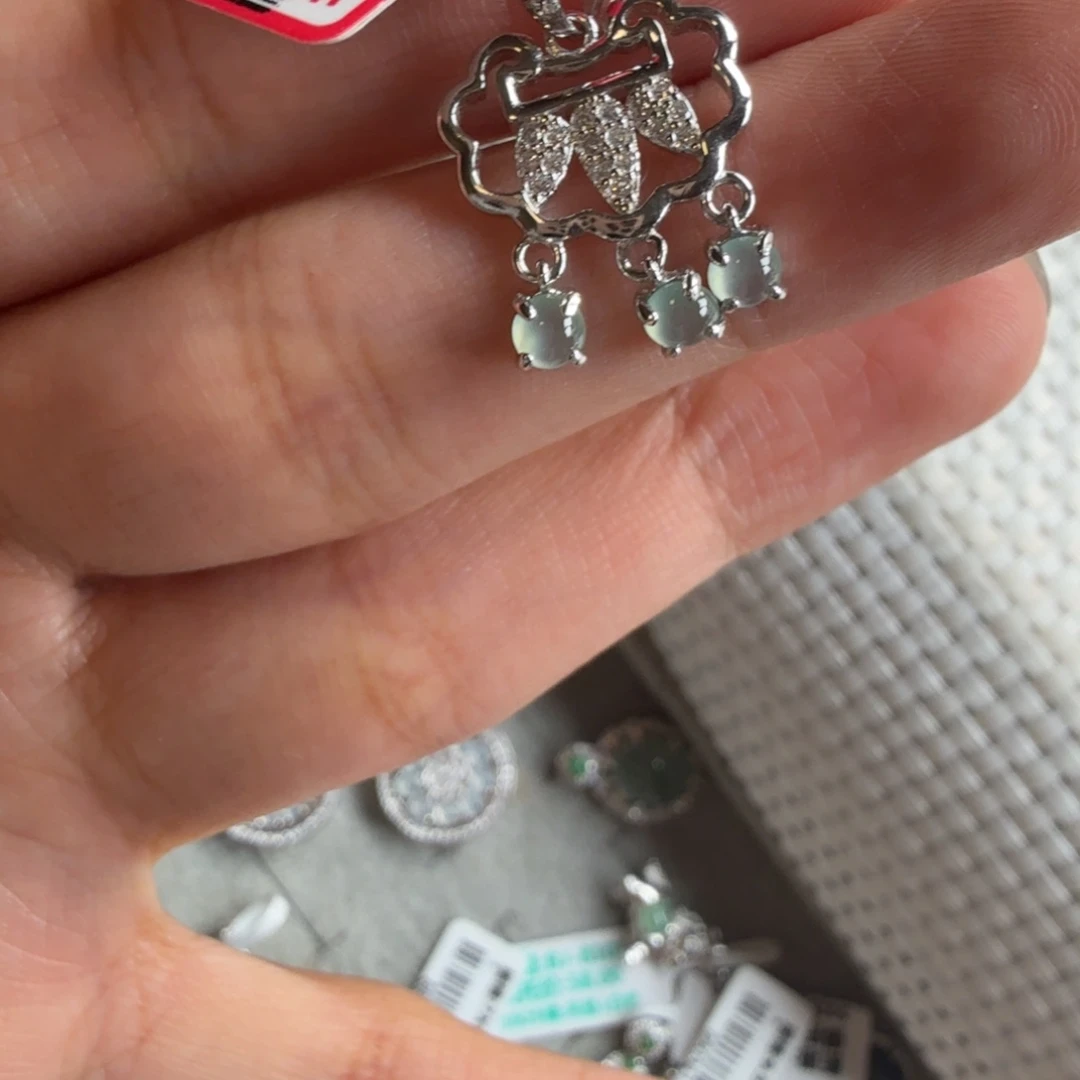 翡翠银S925镶嵌戒指吊坠