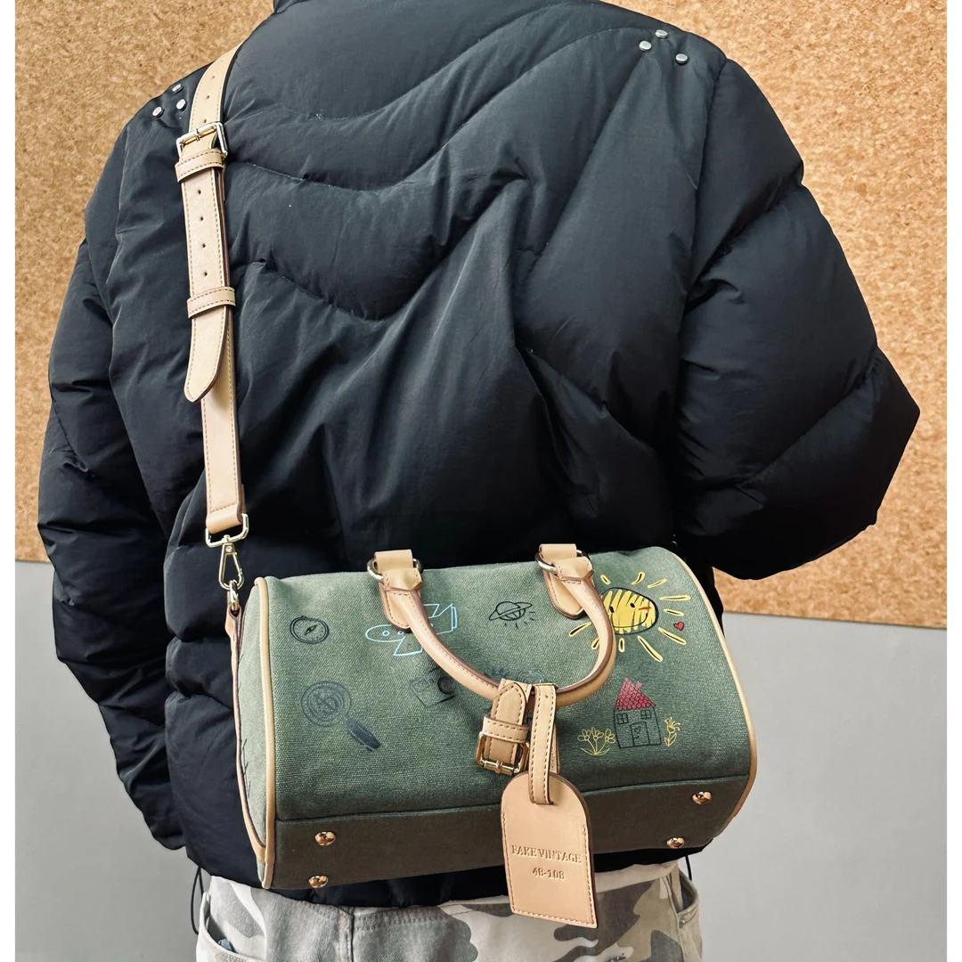 FakeVintage GraffitiBag 战争与和平2.0涂鸦小包