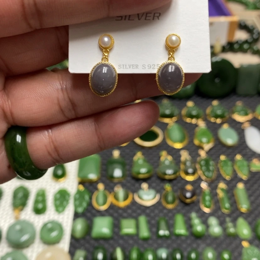 【闪购商品】和田玉银S925镶嵌耳饰