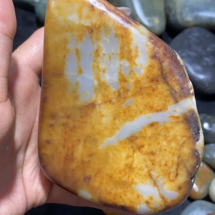 未镶嵌和田玉（糖玉）挂件